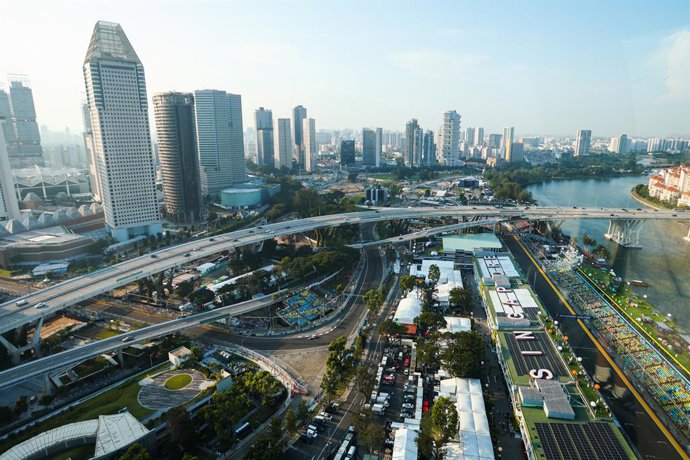 Archivo - illustration, landscape, paysage, city, skyline during the 2023 Formula 1 Singapore Airlines Singapore Grand Prix, 15th round of the 2023 Formula One World Championship from September 15 to 17, 2023 on the Marina Bay Street Circuit, in Singapore