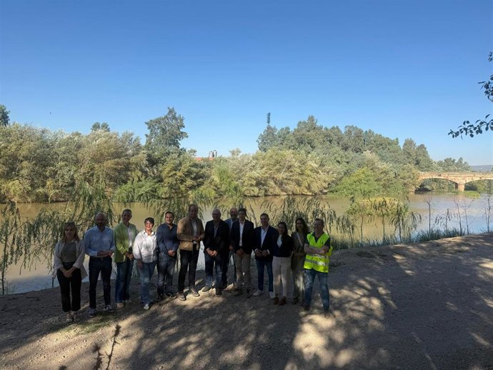 Visita a las actuaciones en el entorno del río Guadalquivir a su paso por Andújar.