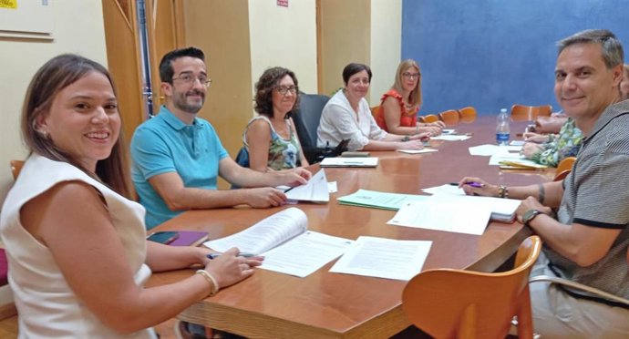 Reunión del Consejo Local de Emergencias Sociales.