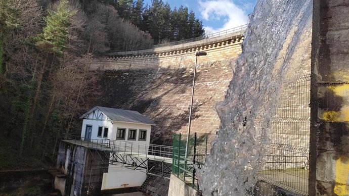 Archivo - Embalse de Zollo, en Arrankudiaga (Bizkaia)