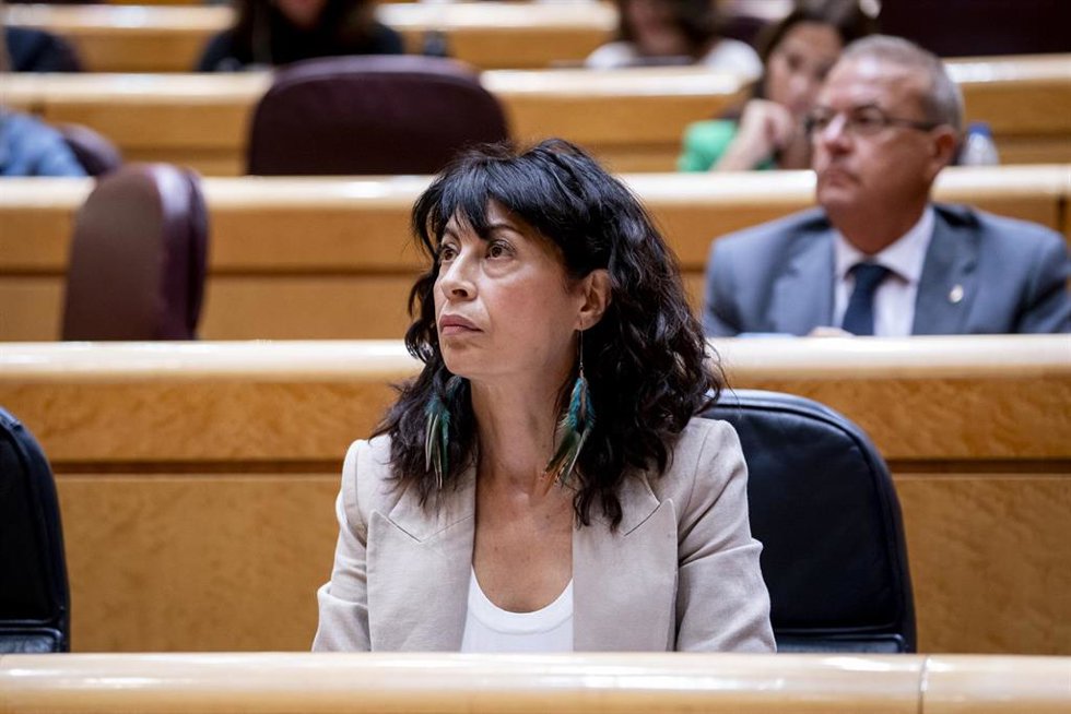 La ministra de Igualdad, Ana Redondo, interviene durante una sesión de control al Gobierno, en el Senado, a 9 de septiembre de 2025, en Madrid (España).