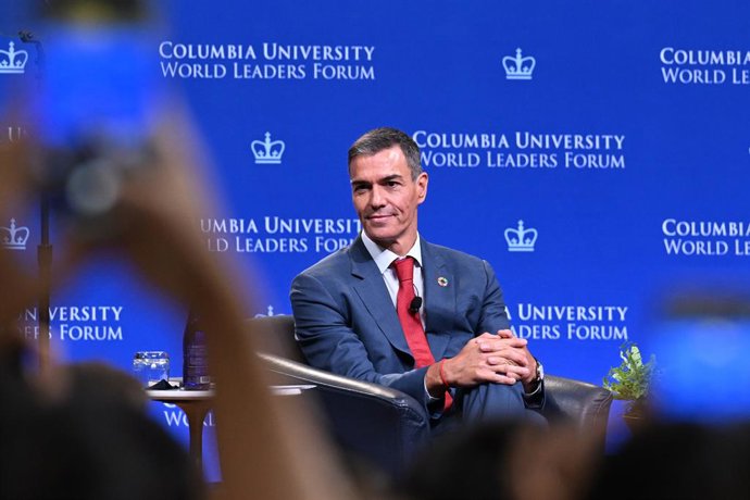 O Presidente do Governo, Pedro Sánchez, faz um discurso na Universidade de Columbia, por ocasião do Fórum de Líderes Mundiais, em 22 de setembro de 2025, em Nova York (Estados Unidos). Sánchez viajou para os Estados Unidos para participar do