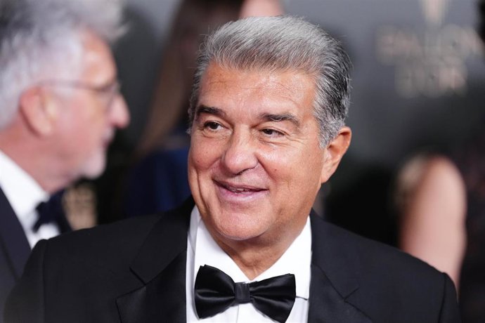 Archivo - 28 October 2024, France, Paris: Barcelona President Joan Laporta arrives to attend the Ballon d'Or awards ceremony 2024, at the Theatre du Chatelet. Photo: Adam Davy/PA Wire/dpa