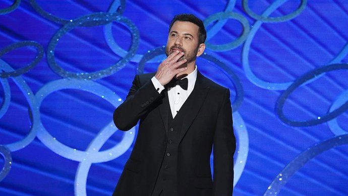 Archivo -    Ser el maestro de ceremonias de la gala de los premios Oscar conlleva una gran responsabilidad... Y un gran salario. El presentador Jimmy Kimmel, que se encargará de conducir la 89ª ceremonia de los Oscar el próximo 26 de febrero, ha revelado