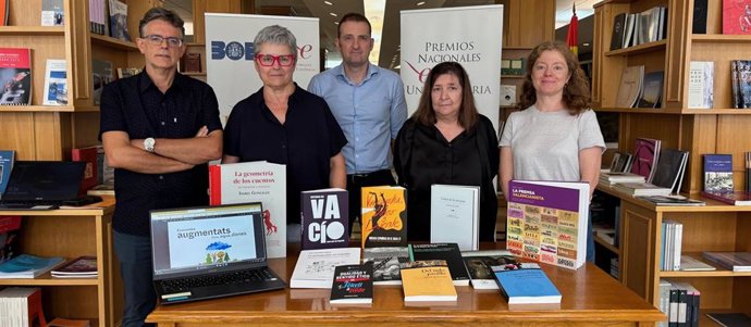 Jurado de los XXVIII Premios Nacionales de Edición Universitaria, que han otorgado dos galardones a publicaciones de la ULE.