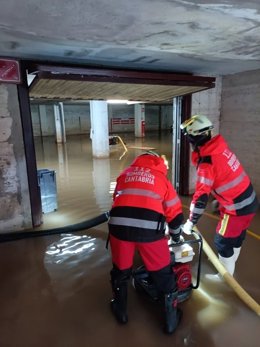 Inundación de garajes en San Vicente de la Barquera