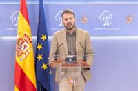 El diputado de Compromís confirma que no apoyará la Ley migratoria de PSOE y Junts, desmarcándose del criterio de Sumar