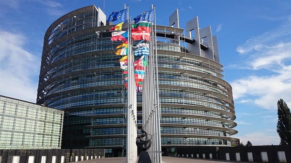 Archivo - Imagen de archivo de la sede del Parlamento Europeo.