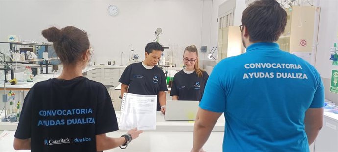 CaixaBank Dualiza presenta en Granada la Convocatoria Dualiza para los centros de FP de la región
