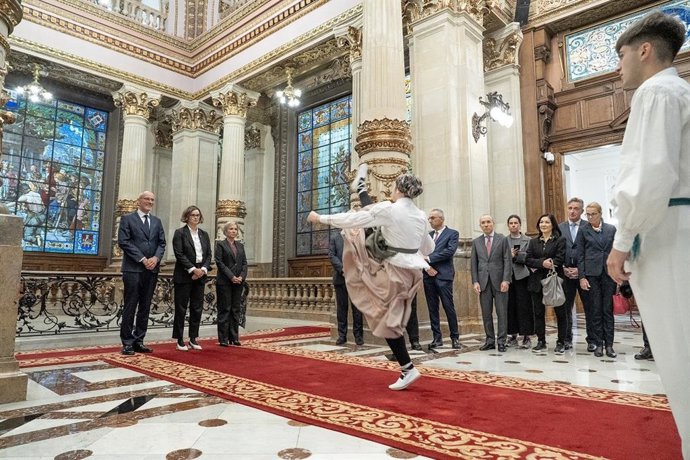 Recepción en la Diputación de Bizkaia a los embajadores de la UE.