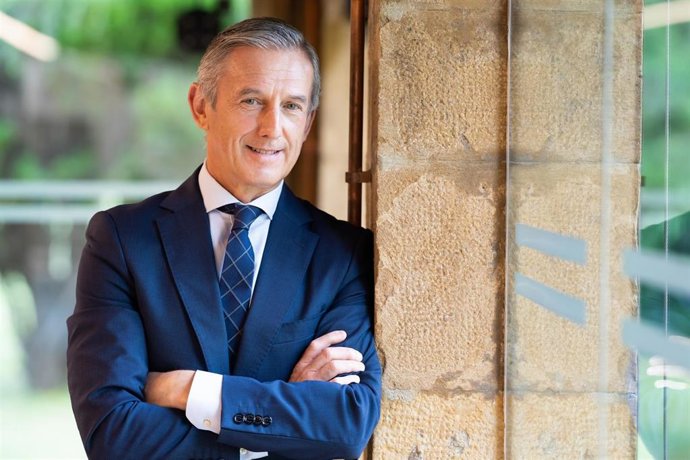 Archivo - CaixaBank alcanza en julio las 158.000 nóminas domiciliadas en Euskadi, un 3,7% más que en el mismo mes de 2024