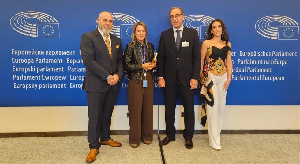 Rafael Mateos presenta en Bruselas el concepto de 'Transcultura' como eje fundamental de Cáceres 2031