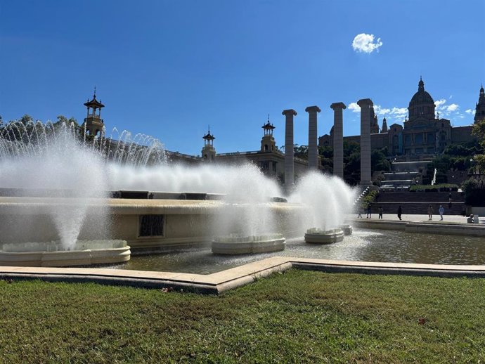 La Font Màgica de Montjuïc vuelve a funcionar