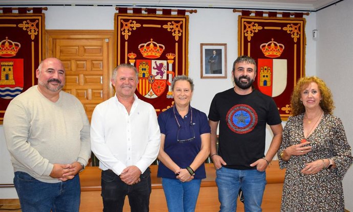 Prospera la moción de censura y Ana Isabel Monge es elegida como nueva alcaldesa de Tórtola de Henares.