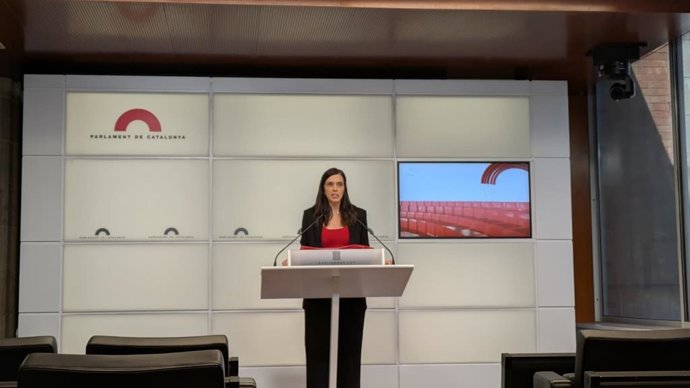 La portavoz del PSC-Units en el Parlament de Catalunya, Elena Díaz