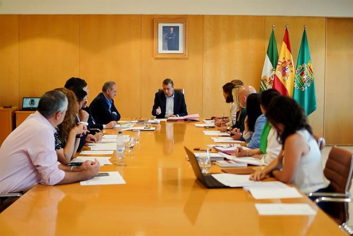 Reunión de la Junta de Gobierno de la Diputación de Sevilla.