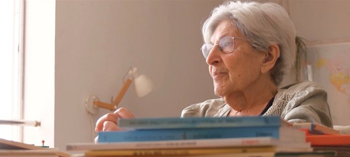 La professora i il·lustradora infantil Fina Rifà