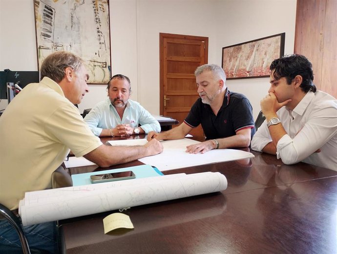 El Consell de Mallorca y el Ayuntamiento de Sencelles impulsan la tramitación de las obras de los viales cívicos.