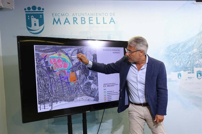 El concejal del ramo, José Eduardo Díaz.