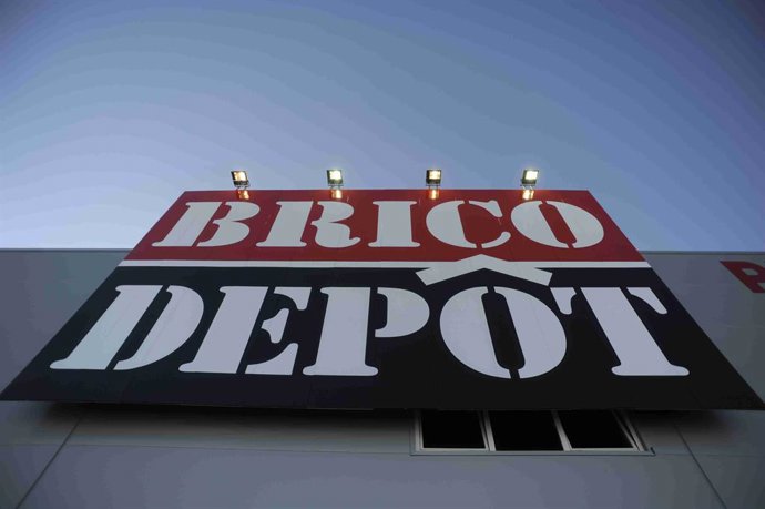 Archivo - Botiga de Brico Depôt Iberia 