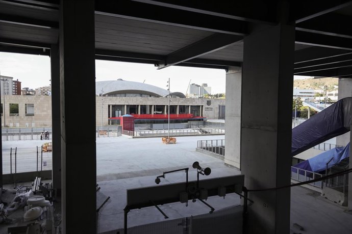 Vistas das obras de construção do Estádio Spotify Camp Nou em 23 de setembro de 2025 em Barcelona, Espanha.