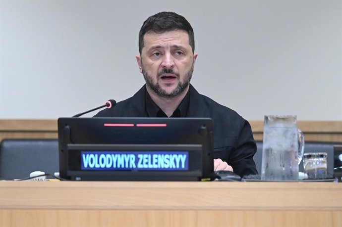 O presidente da Ucrânia, Volodymyr Zelensky, fotografado durante a conferência "Bring Kids Back" (Traga as crianças de volta) realizada durante a semana da 80ª sessão da Assembleia Geral das Nações Unidas (UNGA80), na cidade de Nova York, Estados Unidos d