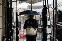 Lluvias, tormentas y olas activan los avisos en Baleares y Cataluña, con precipitaciones de hasta 20 l/m2