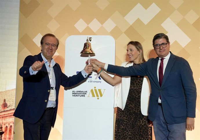 Inauguración de la cuarta edición de Al Andalus Innovation Venture, a la que ha asistido la viceconsejera de Universidad, Lorena Garrido.