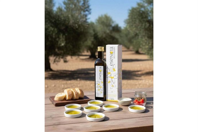 Aceite de oliva virgen extra ecológico y de alta calidad, el sello de Esencia de Córdoba