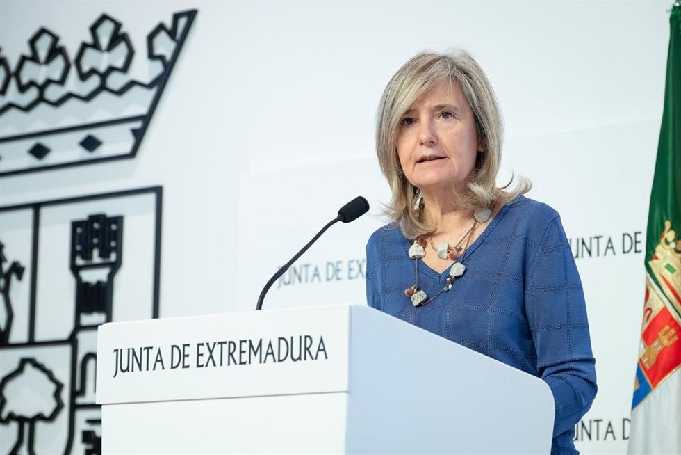 La consejera de Cultura, Turismo, Jóvenes y Deportes, Victoria Bazaga, en rueda de prensa