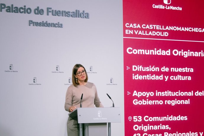 La consejera Portavoz del Gobierno de C-LM, Esther Padilla, en rueda de prensa.