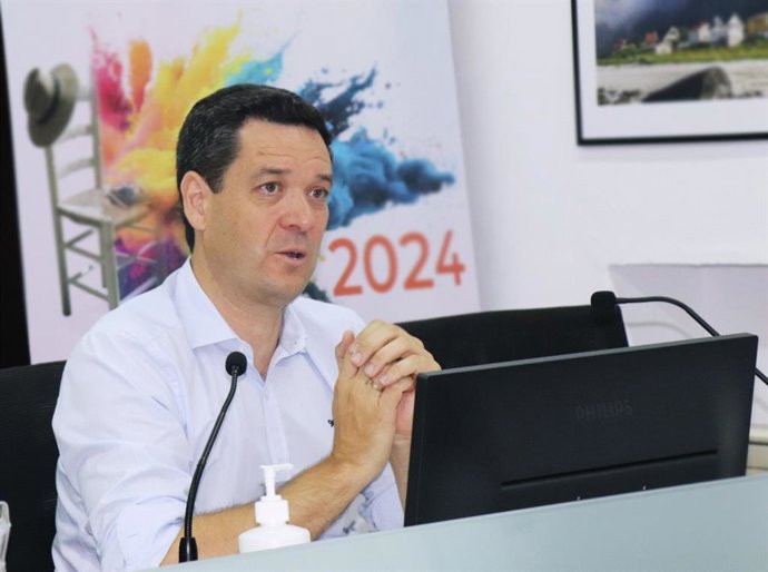 Profesor catedrático de la UPO, Manuel R. Torres.