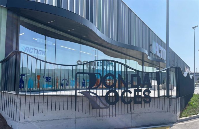 Centro Comercial Ronda Roces en Gijón.