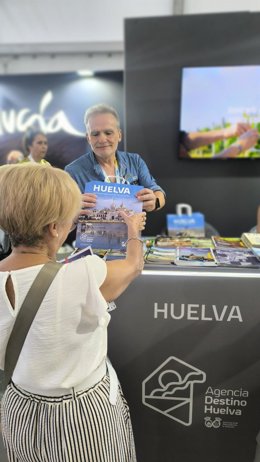 Representantes de la Agencia Destino Huelva.