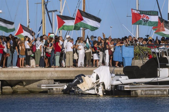 Concentración de apoyo a la Global Sumud Flotilla en Italia