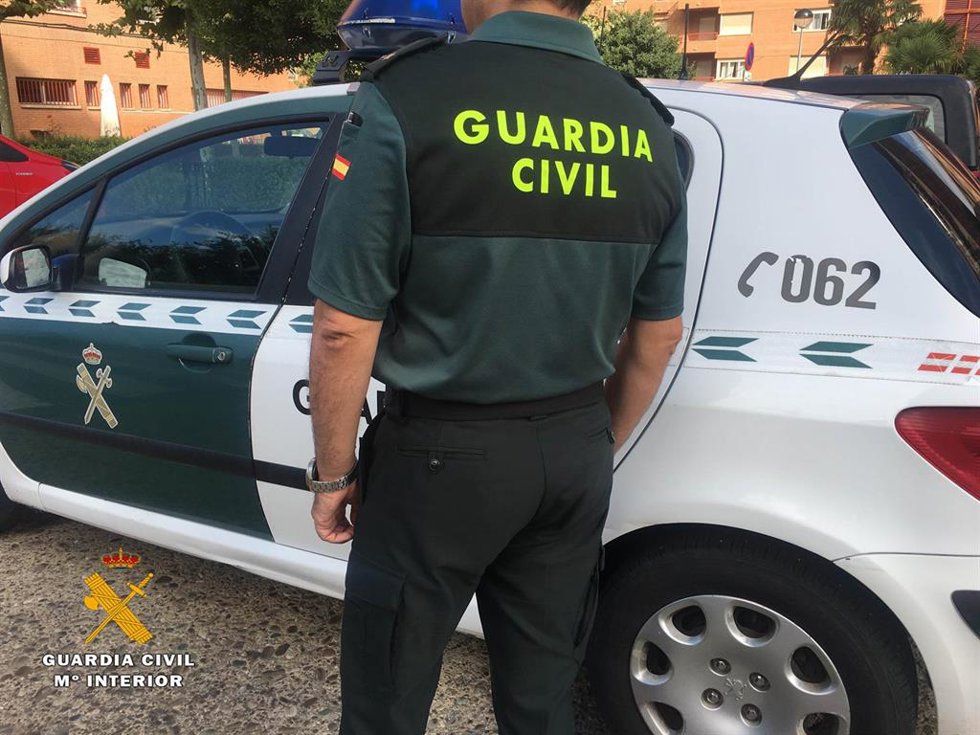 Archivo - Agente de la Guardia Civil