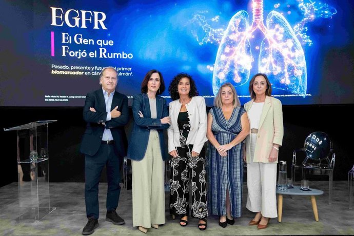 Expertos destacan la "revolución" de la identificación de EGFR para el tratamiento de pacientes de cáncer de pulmón