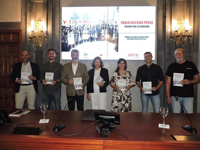 Presentación del libro 'Pablo Iglesias. Pasión por la Igualdad'.