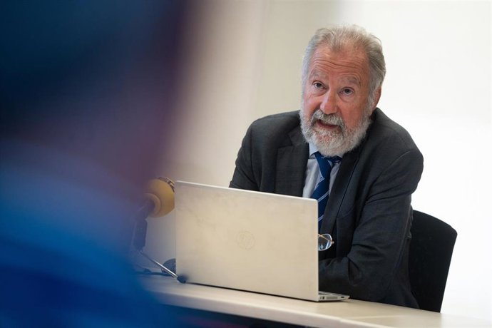 Archivo - El delegado de la Agencia Estatal de Meteorología (AEMET) en la Comunitat Valenciana, Jorge Tamayo