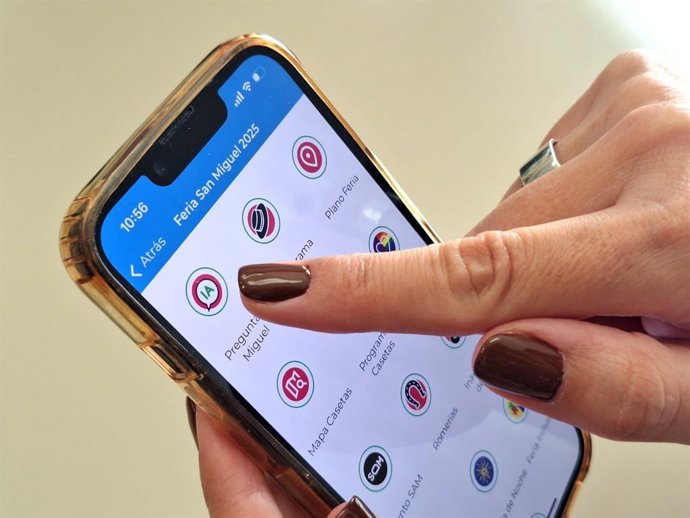 Asistente virtual que atiende consultas sobre la feria en la 'app' del Ayuntamiento de Torremolinos.