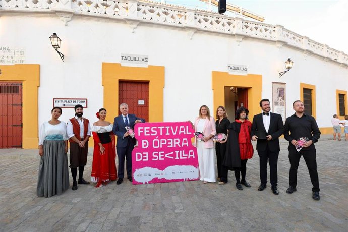 Presentación con el Festival de Ópera de Sevilla.