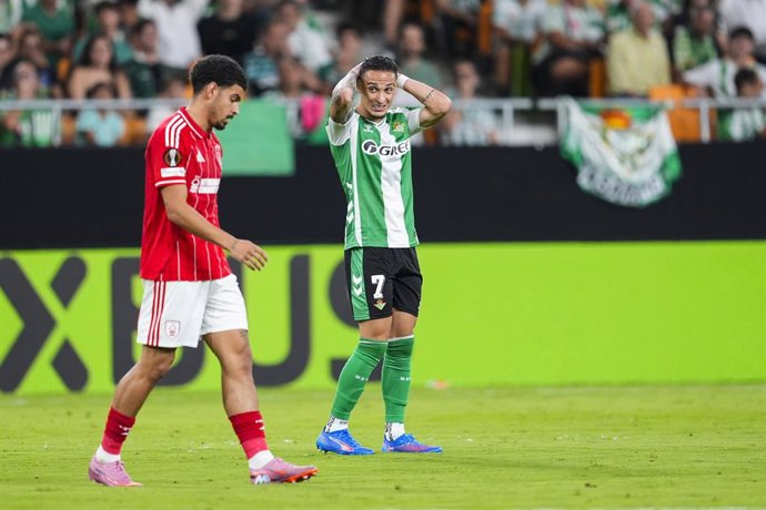 Antony Dos Santos, Real Betis