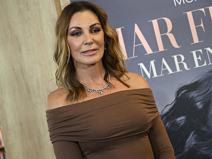 Mar Flores durante la presentación de su libro 'Mar en calma'