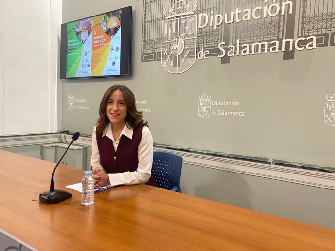 La diputada de Fomento, Pilar Sánchez, presenta las Jornadas Micológicas de Otoño 2025.