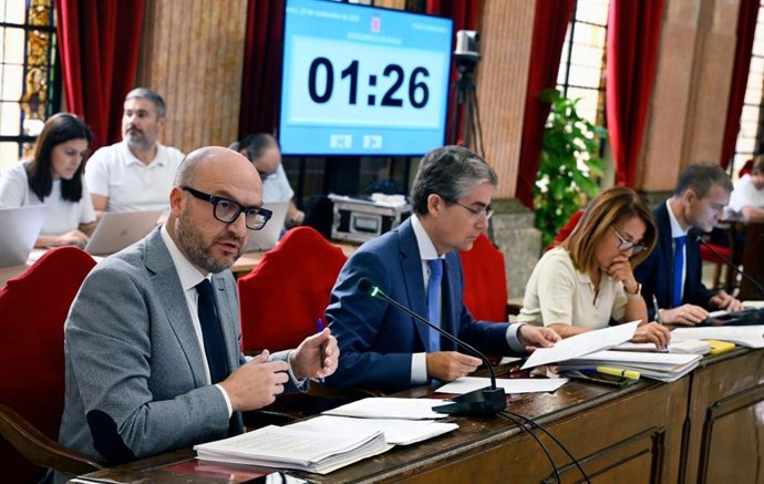 El concejal de Movilidad, Gestión Económica y Contratación, José Francisco Muñoz