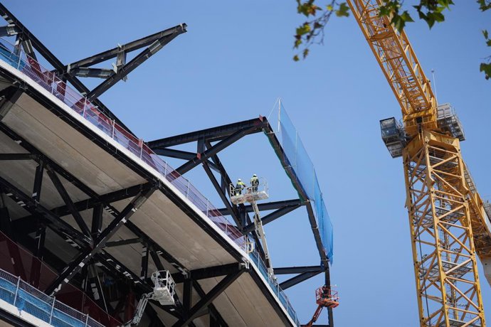 Archivo - Obras del nuevo estadio de fútbol Spotify Camp Nou, a 7 de agosto de 2025, en Barcelona, Catalunya (España). El regreso del primer equipo masculino de fútbol del FC Barcelona al nuevo Spotify Camp Nou será progresivo, con tres fases distintas co