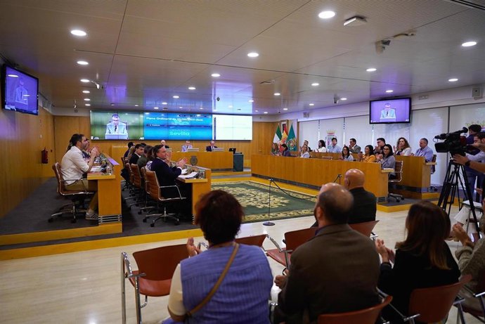 Pleno de la Diputación de Sevilla celebrado este jueves, 25 de septiembre.