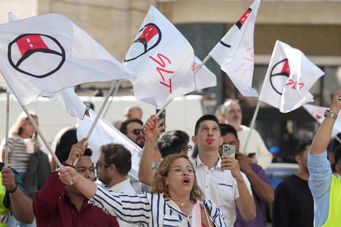Manifestació dels VTC davant la Conselleria de Territori de la Generalitat
