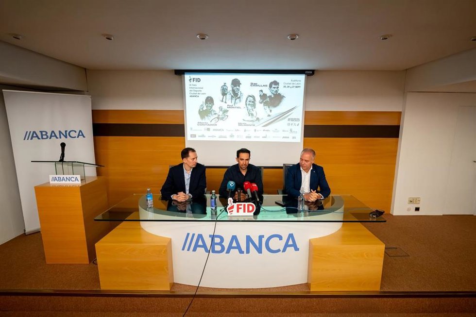 El exciclista Alberto Contador participa en la novena edición del FID en León.