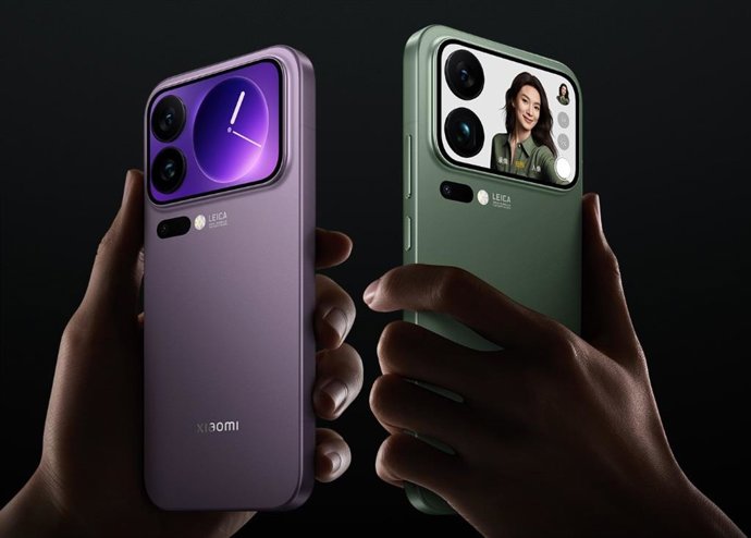 Los nuevos Xiaomi 17 Pro.